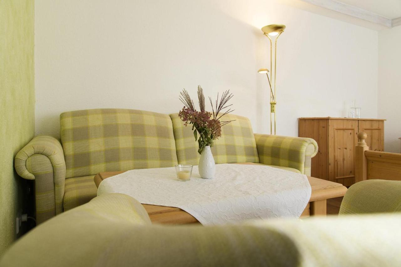 Gaestehaus Schmid Hotell Oberstaufen Exteriör bild