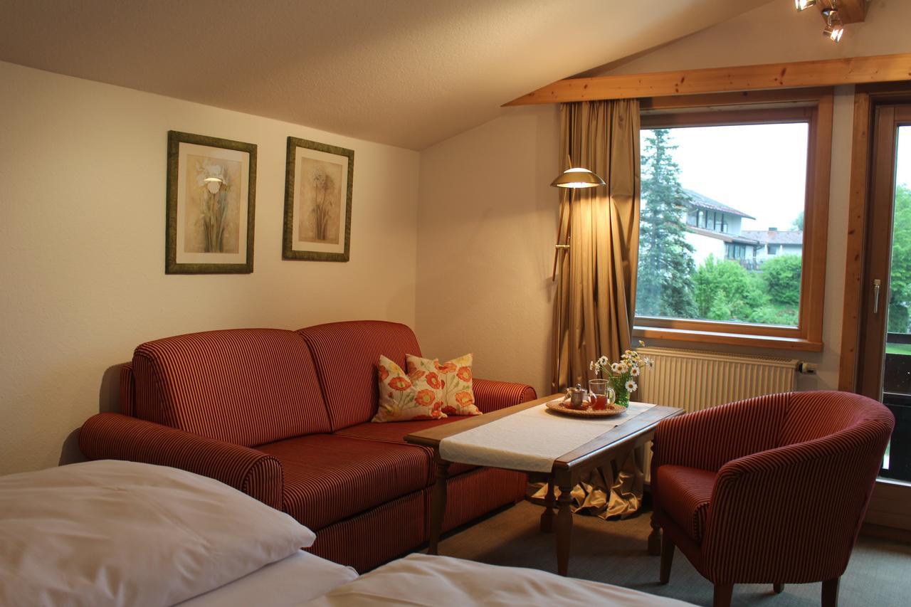 Gaestehaus Schmid Hotell Oberstaufen Exteriör bild