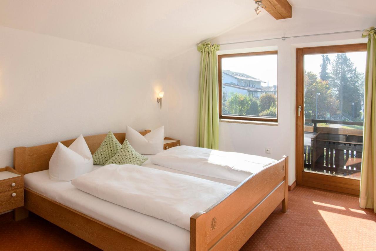 Gaestehaus Schmid Hotell Oberstaufen Exteriör bild