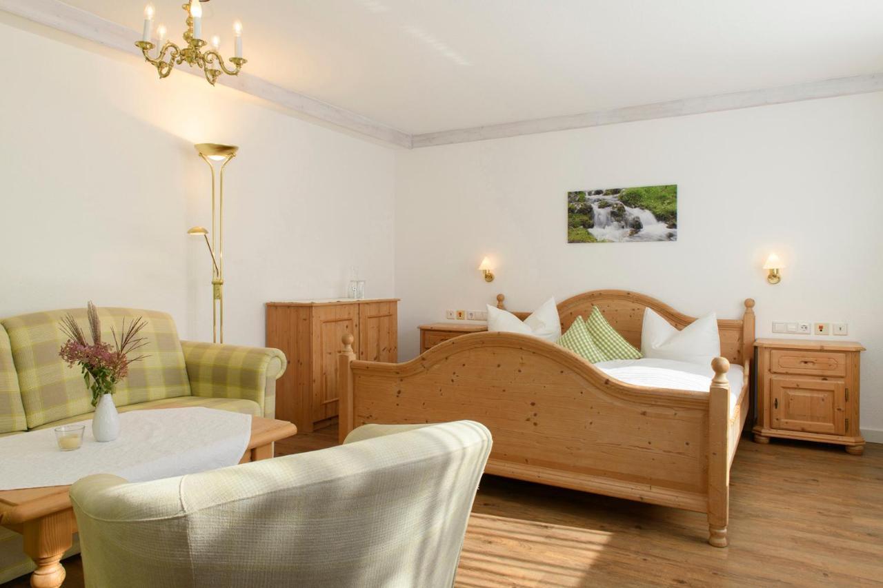 Gaestehaus Schmid Hotell Oberstaufen Exteriör bild
